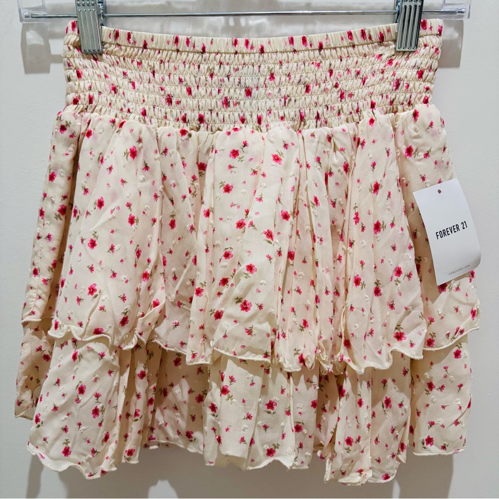 Forever 21 Cream and Pink Floral Mini Skirt